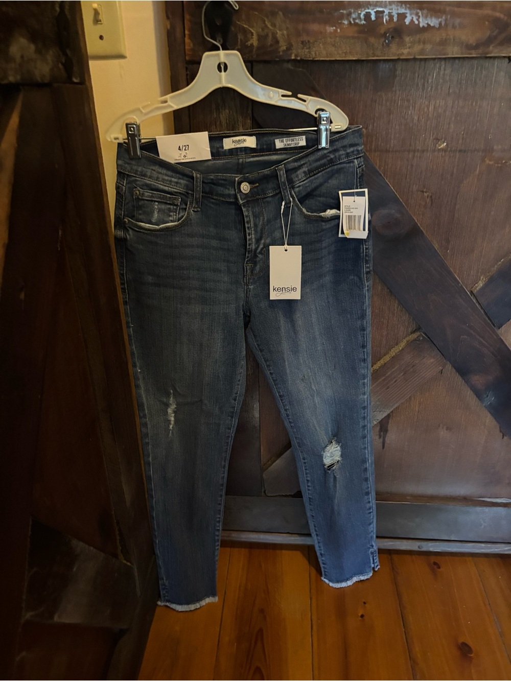 Kensie Women's Dark Blue Distressed Ankle Jeans